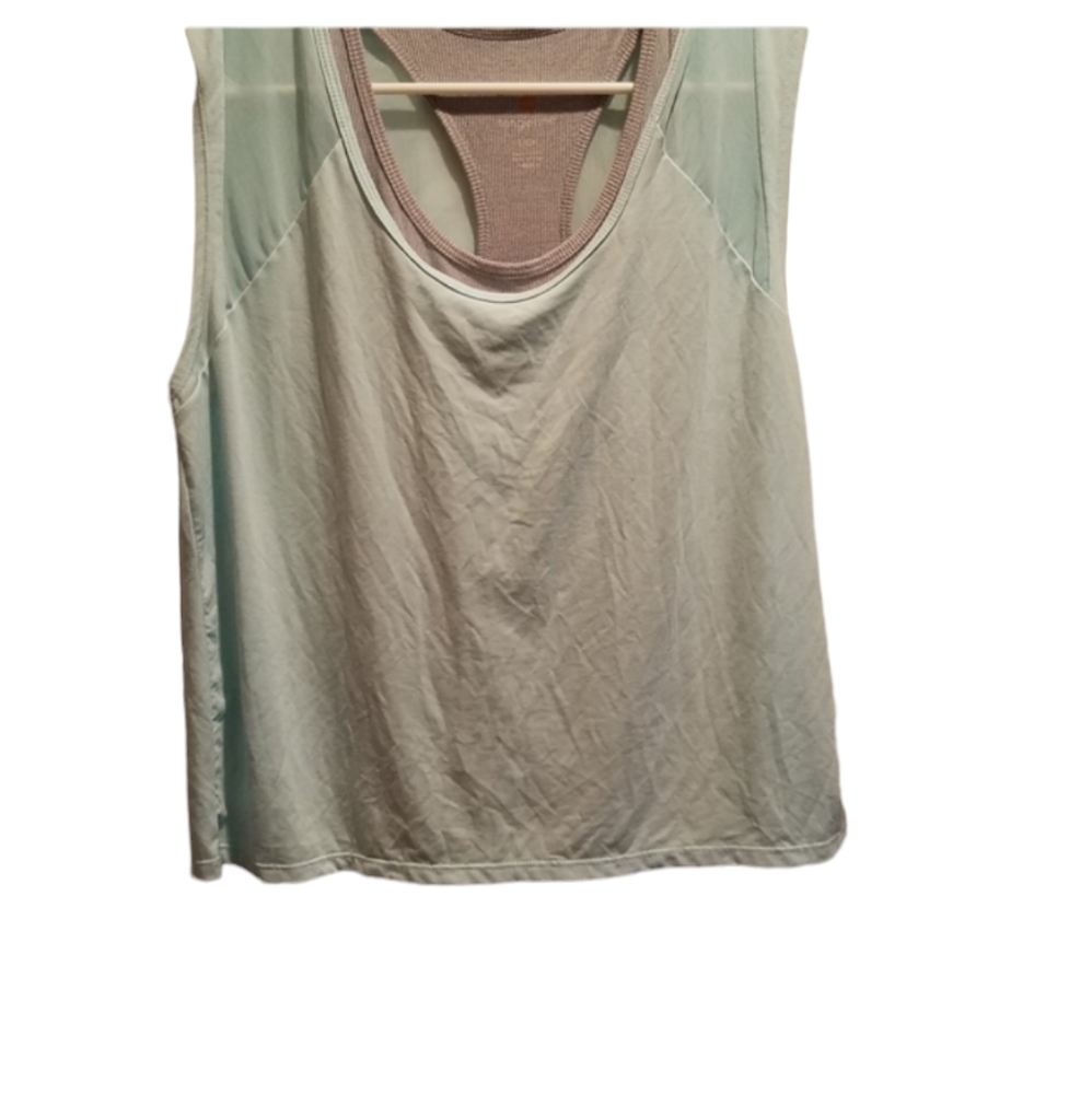 Tangerine athletic top Womens size small